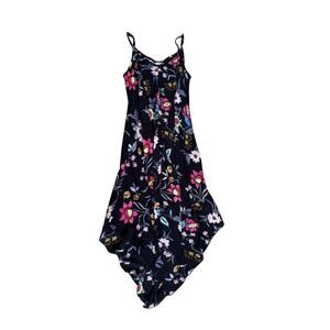 Gorgeous vintage‑inspired floral sundress 🌼 - Fits M/L